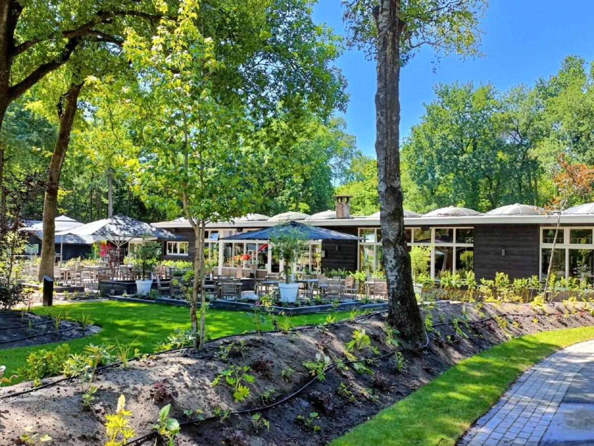 Cozy Chalet With A Jetty Nearby De Veluwe Villa Hoenderloo Exteriör bild